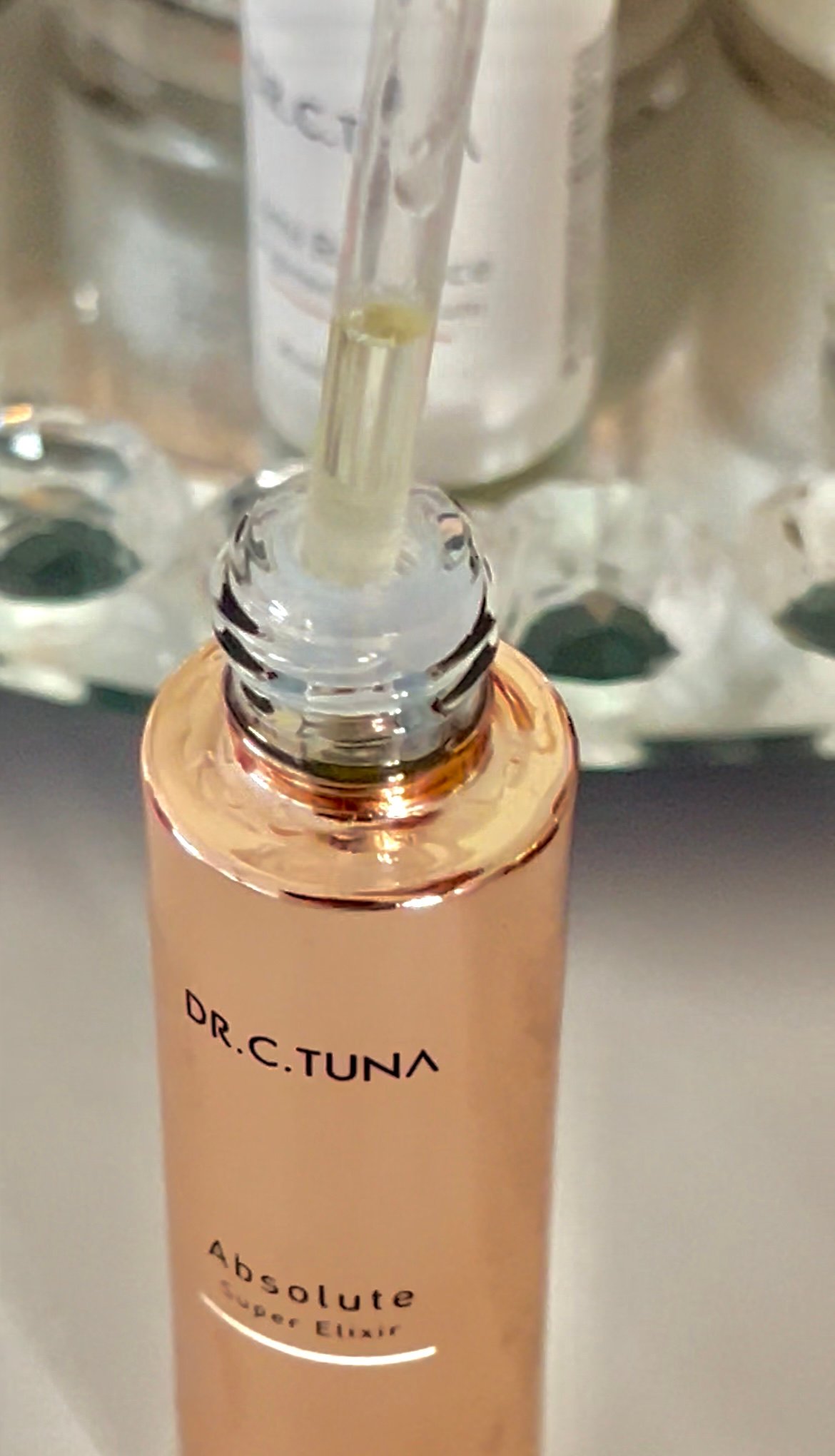 Absolute Super Elixir – Dr.C.Tuna Farmasi L’huile miracle aux 15 huiles essentielles qui change tout!